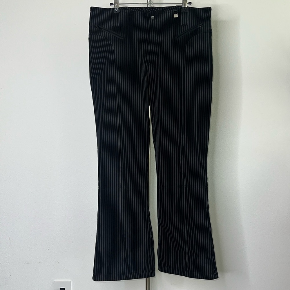 🔹 NILS Pinstriped Ski and Snow Pants